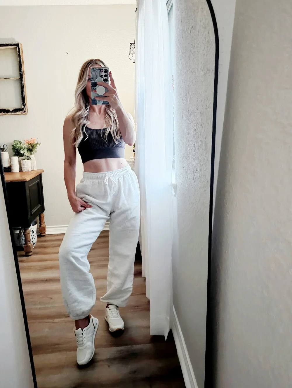 Banana Republic Retro Style Sneakers Cream Brown Lace Up Athletic Athleisure 7 - Picture 3 of 15